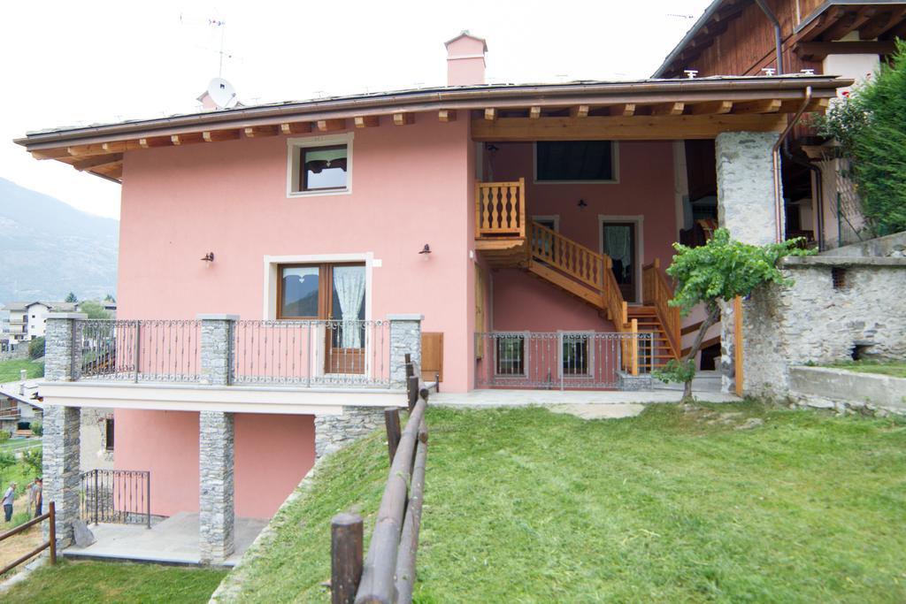 La Maison De Deni Aymavilles Ngoại thất bức ảnh