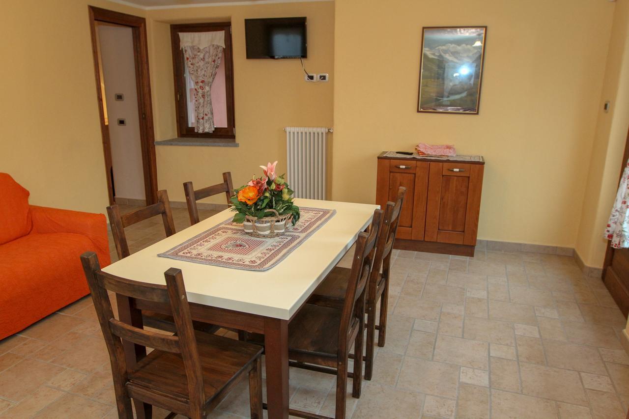 La Maison De Deni Aymavilles Ngoại thất bức ảnh