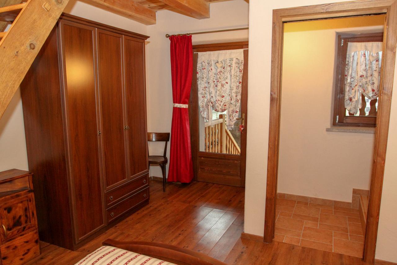 La Maison De Deni Aymavilles Ngoại thất bức ảnh